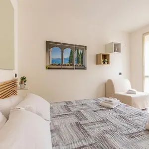  Apartamento Di - In Centro A 1 Min Da E Stazione - Wifi